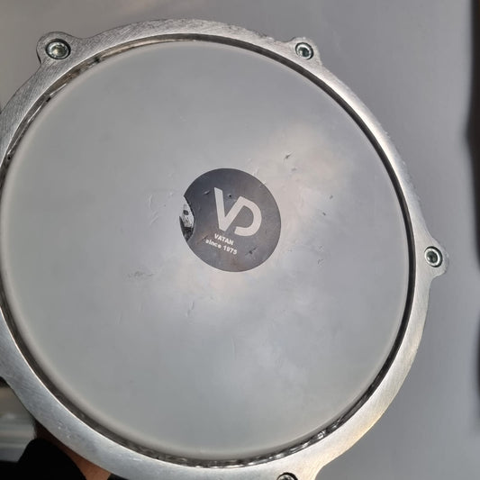 Vatan VDT104 Tarabană, Darbuka aluminiu 20.5-36.5cm B-STOCK