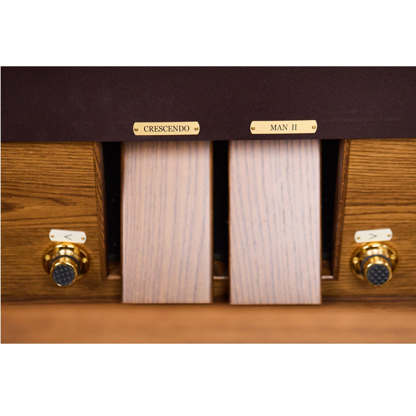 Viscount Opera 250 – Orga de biserică digitală cu două claviaturi, pedalier cu 32 de note, 33 de registre + 5 voci orchestrale, Physis Plus