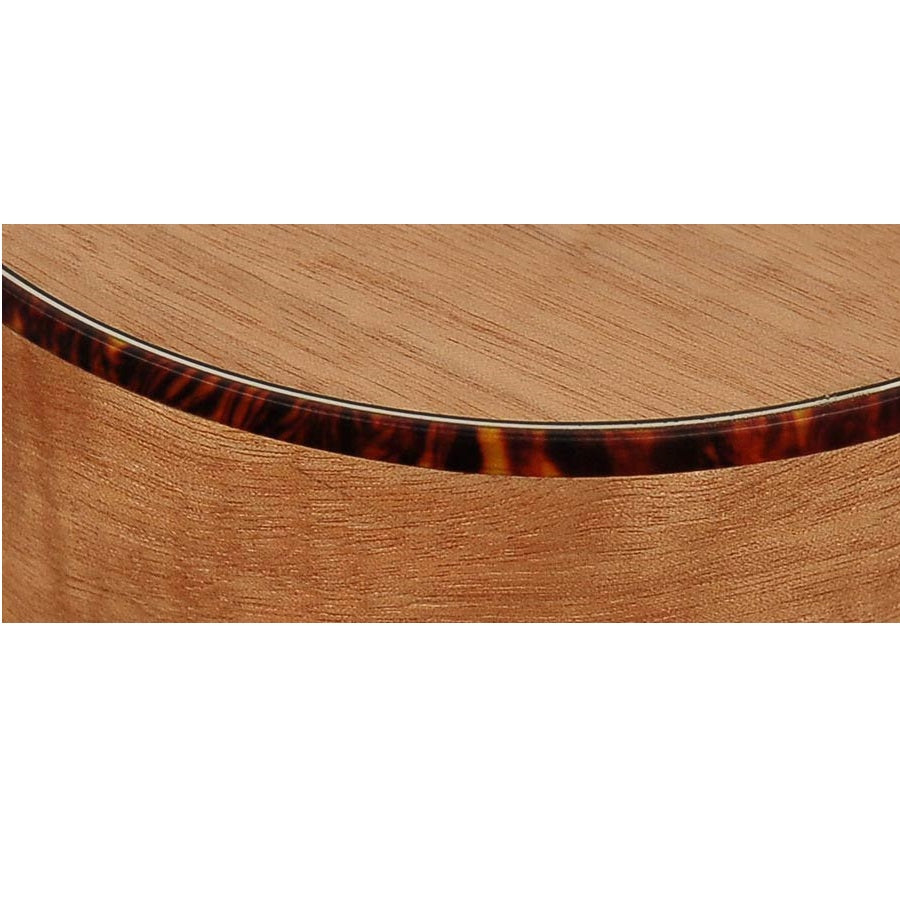 Korala UKC310 – Ukulele concert din seria Performer, corp integral din okoume flamed, cu chei de chitară