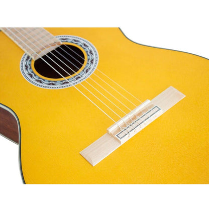 Valencia VC354YW – Chitară clasică 4/4, molid Sitka & mahon, galben satinat (yellow)