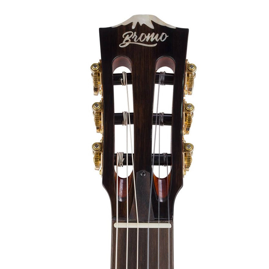 Bromo BEN2C – Chitară electro-acustică nylon hollow body, 6 corzi, cu cutie rigidă