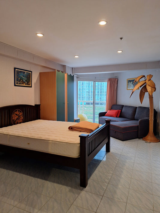 Garsonieră cu vedere la mare, 30 mp, etaj 6, Pattaya, Jomtien