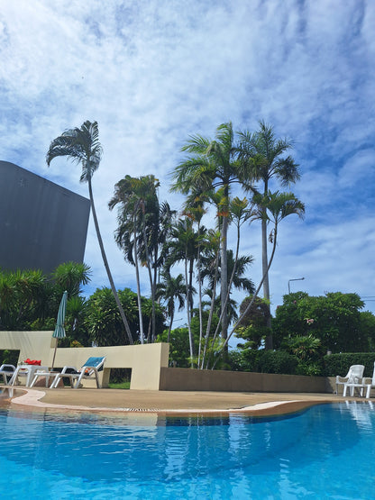 Garsonieră cu vedere la mare, 30 mp, etaj 6, renovat, mobilat, Pattaya, Jomtien