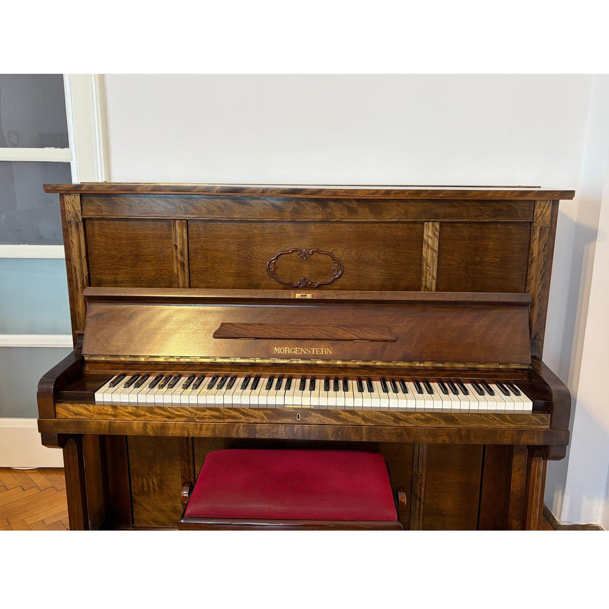Pianină acustică Morgenstern an 1920, complet recondiționată, componente noi, stare excelenta