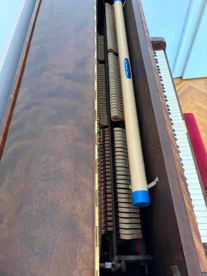 Pianină acustică Morgenstern an 1920, complet recondiționată, componente noi, stare excelenta